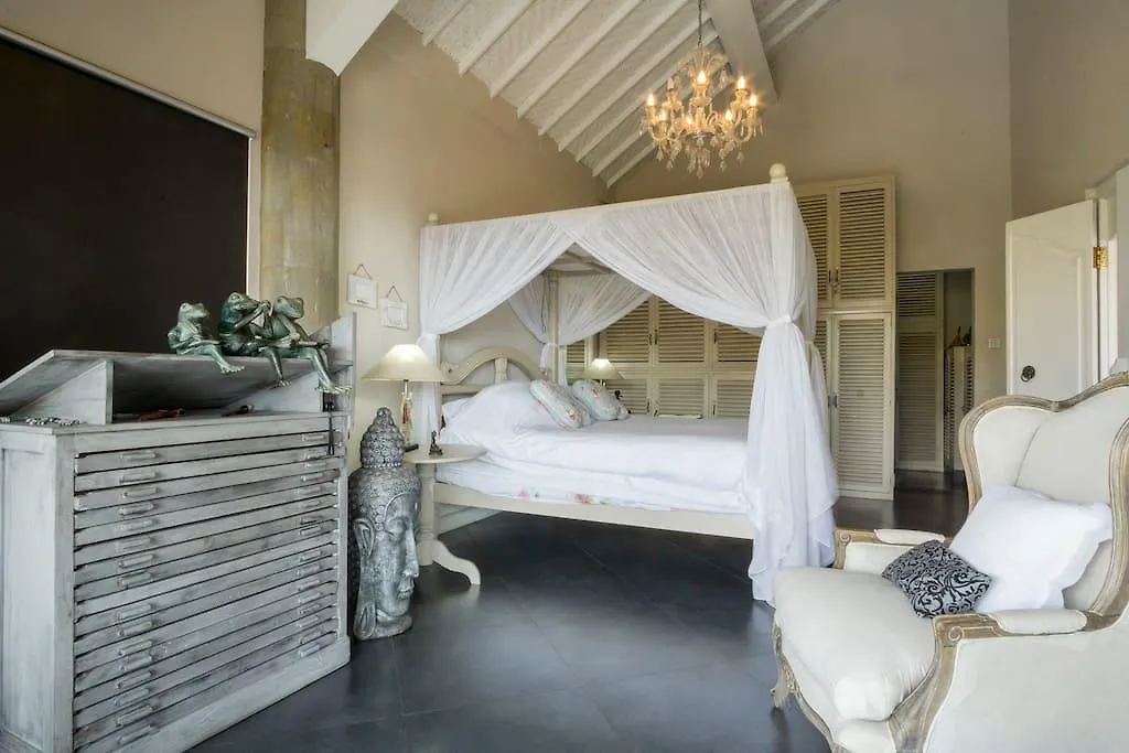 Villa Teman Bali Ungasan  Indonesia